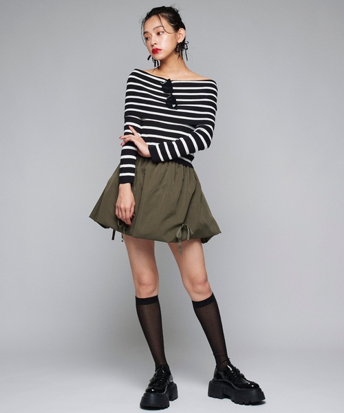 Narcissus（ナルシス）の「【Narcissus】ボーダーオフショルトップス（Tシャツ/カットソー・レディース・ホワイト/ブラック・FREE）」の7枚目の写真