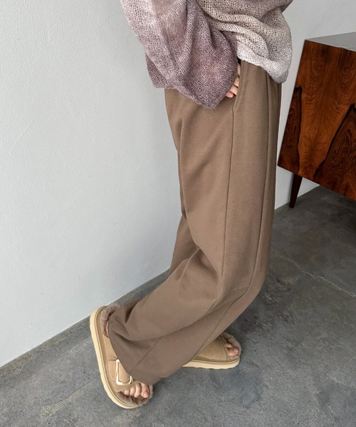 Doux archives（ドゥアルシーヴ）の「カーブスウェットパンツ（スウェットパンツ・レディース・グレー/ブラウン/ネイビー・38）」の14枚目の写真