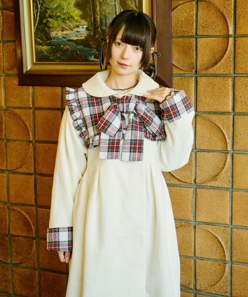 【クティールとレトロ】チェックボウタイ襟付きマルチウェイステンカラーコート クティールとレトロ】チェックボウタイ襟付きマルチウェイステン