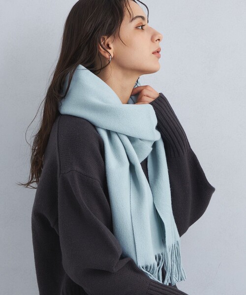 green label relaxing（グリーンレーベルリラクシング）の「ウールムジ ストール / マフラー（マフラー・レディース・ライトグレー/ダークグレー/ライトピンク/ライトブルー/オフホワイト・FREE）」の4枚目の写真