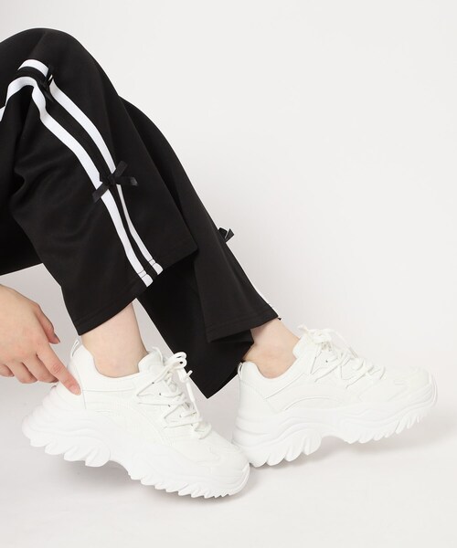 cs T&P（シーエスティーアンドピー）の「厚底ダット韓国風スニーカー（スニーカー・レディース・ブラック/ベージュ/ホワイト・L/M/LL）」の18枚目の写真
