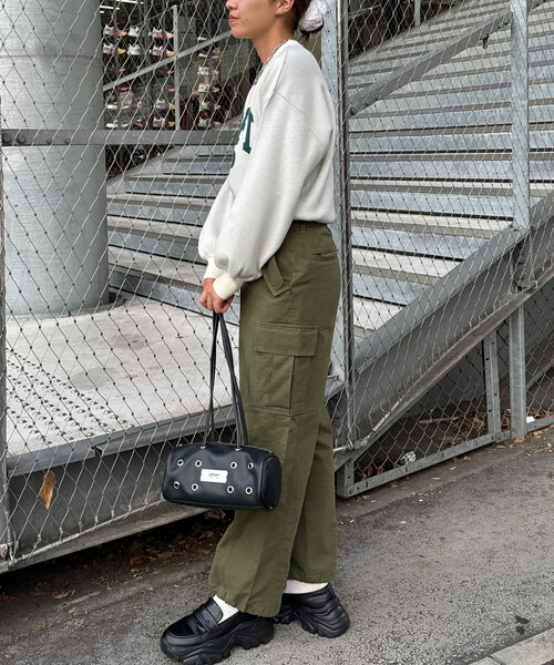 CIAOPANIC(チャオパニック)の「カレッジロゴスウェットライクニットプルオーバー(ニット/セーター・レディース・ネイビー/グレー/レッド/アイボリー・ONE SIZE)」の10枚目の写真