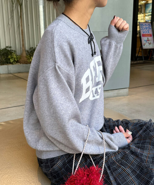 CIAOPANIC(チャオパニック)の「カレッジロゴスウェットライクニットプルオーバー(ニット/セーター・レディース・ネイビー/グレー/レッド/アイボリー・ONE SIZE)」の14枚目の写真