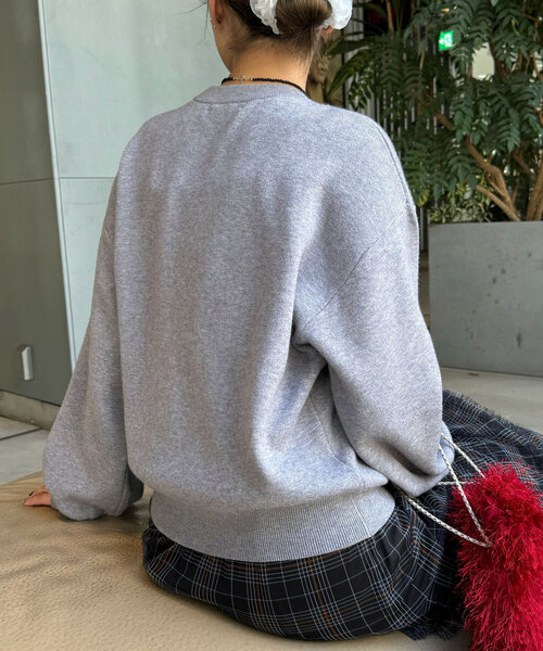 CIAOPANIC(チャオパニック)の「カレッジロゴスウェットライクニットプルオーバー(ニット/セーター・レディース・ネイビー/グレー/レッド/アイボリー・ONE SIZE)」の15枚目の写真