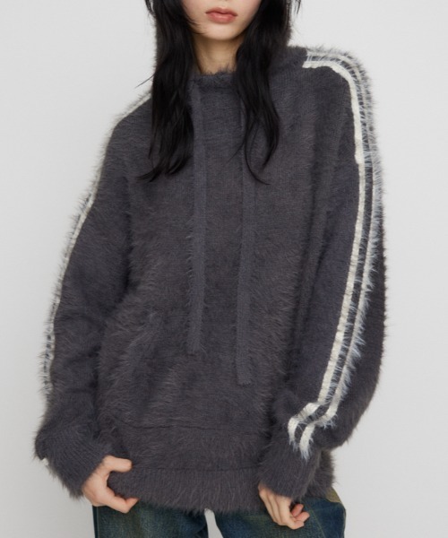 LAGUA GEM(ラグアジェム)の「SIDE LINE HOODIE ニット(ニット/セーター・レディース・チャコールグレー/ブラック/ライトグレー・FREE)」の2枚目の写真