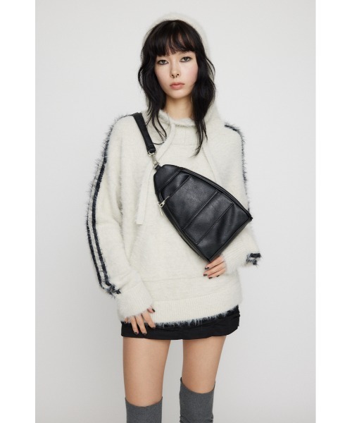 LAGUA GEM(ラグアジェム)の「SIDE LINE HOODIE ニット(ニット/セーター・レディース・チャコールグレー/ブラック/ライトグレー・FREE)」の7枚目の写真