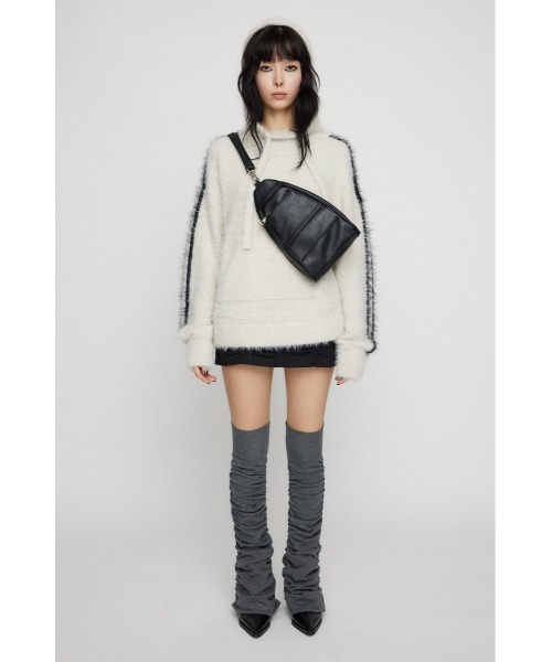 LAGUA GEM(ラグアジェム)の「SIDE LINE HOODIE ニット(ニット/セーター・レディース・チャコールグレー/ブラック/ライトグレー・FREE)」の8枚目の写真