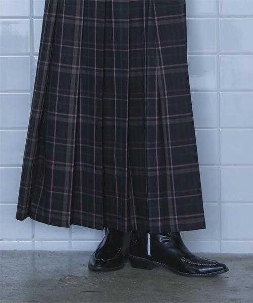 miette(ミエット)の「チェックプリーツロングスカート(スカート・レディース・ネイビー/ブラック・FREE)」の11枚目の写真