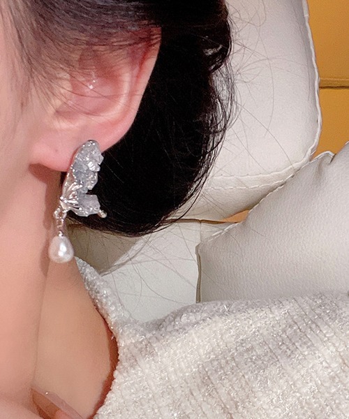 Lace Ladies(レースレディース)の「パール モチーフ バラエティ デザイン ピアス(ピアス(両耳用)・レディース・ゴールド系5/シルバー系3/ゴールド系2/ゴールド系4/シルバー系1/ゴールド系1/ゴールド系3・FREE)」の21枚目の写真