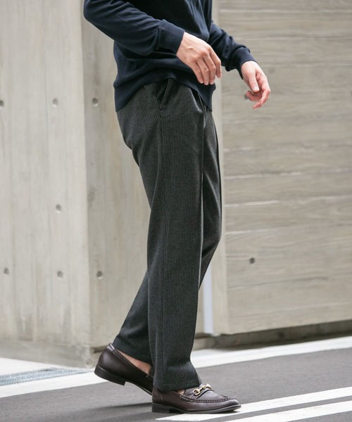 URBAN RESEARCH ROSSO MEN（アーバンリサーチロッソメン）の「『WEB限定』ストレッチストレートストライプパンツ（スラックス・メンズ・ブラック/ブラウン・MEDIUM/LARGE）」の4枚目の写真