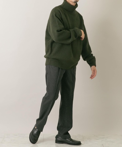 URBAN RESEARCH ROSSO MEN（アーバンリサーチロッソメン）の「『WEB限定』ストレッチストレートストライプパンツ（スラックス・メンズ・ブラック/ブラウン・MEDIUM/LARGE）」の20枚目の写真