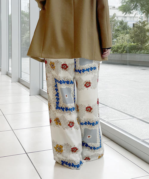 IENA LA BOUCLE(イエナラブークル)の「IENA LA BOUCLE ヒストリカルボタニーパンツ(その他パンツ・レディース・ホワイト系その他・38/36)」の5枚目の写真