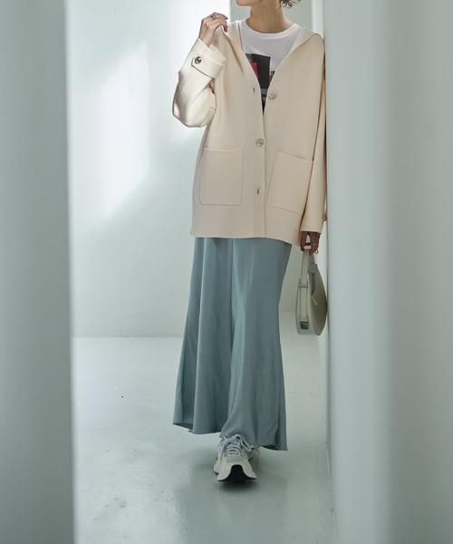 STYLE DELI（スタイルデリ）の「バイヤスサテンマーメイドスカート（スカート・レディース・イエローゴールド/ブラウン/ライトブルー/ブラック・MEDIUM/SMALL）」の10枚目の写真