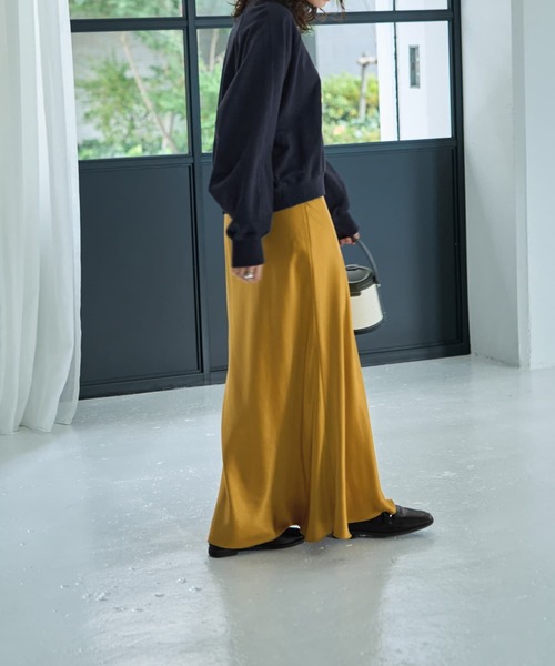 黄色サテン衣装(スカートAライン) バイヤスサテンマーメイドスカート（スカート）｜STYLE DELI（スタイル
