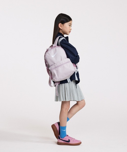 NIKE(ナイキ)の「ナイキ ブラジリア JDI キッズ ミニ バックパック (11L) / Nike Brasilia JDI Kids' Mini Backpack (11L) DR6091-019 Platinum Violet(バックパック/リュック・キッズ・パープル系その他・ONE SIZE)」の3枚目の写真
