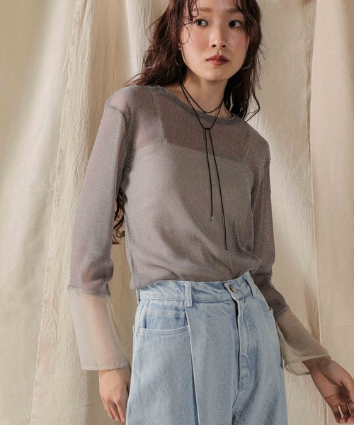 en CAnAF（エンカナフ）の「袖シアーラメ ベーシックカットソー トップス（Tシャツ/カットソー・レディース・チャコールグレー/ブラック/ベージュ・フリー）」の11枚目の写真