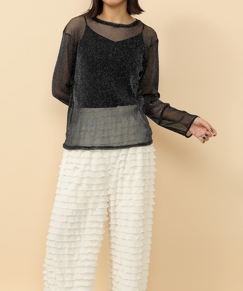 en CAnAF（エンカナフ）の「袖シアーラメ ベーシックカットソー トップス（Tシャツ/カットソー・レディース・チャコールグレー/ブラック/ベージュ・フリー）」の16枚目の写真