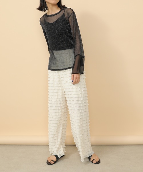 en CAnAF（エンカナフ）の「袖シアーラメ ベーシックカットソー トップス（Tシャツ/カットソー・レディース・チャコールグレー/ブラック/ベージュ・フリー）」の21枚目の写真