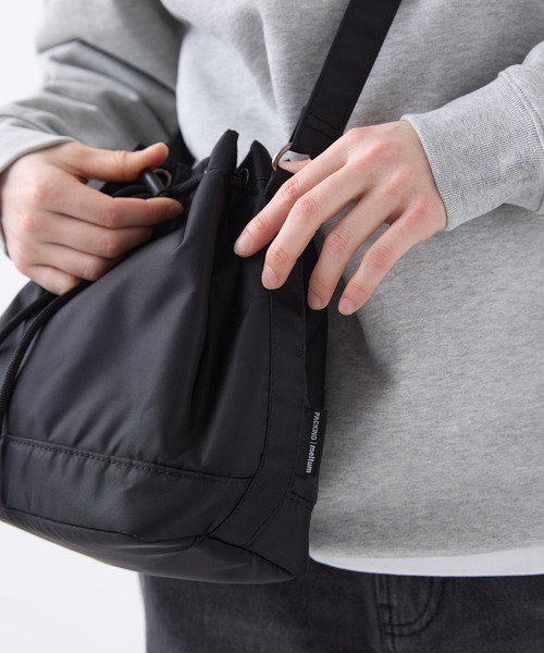 meltum(メルタム)の「×PACKING COMPACT DRAWSTRING BAG(ショルダーバッグ・メンズ・ブラック・FREE)」の14枚目の写真