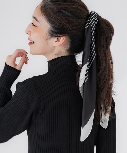 coca（coca）（コカ）の「とろみスカーフ（バンダナ/スカーフ・レディース・ブラック/アイボリー・ONE SIZE）」の5枚目の写真