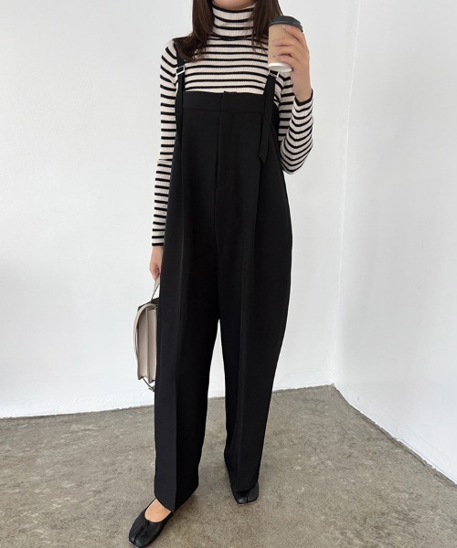 Doux Belle（ドゥーベル）の「Iラインシルエットハイウエストサロペット（サロペット/オーバーオール・レディース・ライトベージュ/グレー/ブラック・MEDIUM）」の5枚目の写真