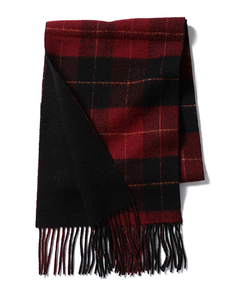 BEAMS（ビームス）の「BEAMS / バッファローチェック リバーシブル マフラー（マフラー・メンズ・グレー/ネイビー/レッド・ONE SIZE）」の15枚目の写真