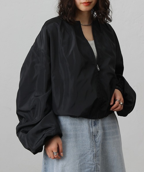 COLONY 2139（コロニートゥーワンスリーナイン）の「袖ギャザーブルゾン（ブルゾン・レディース・アイボリー/ブラック/カーキ・FREE）」の10枚目の写真