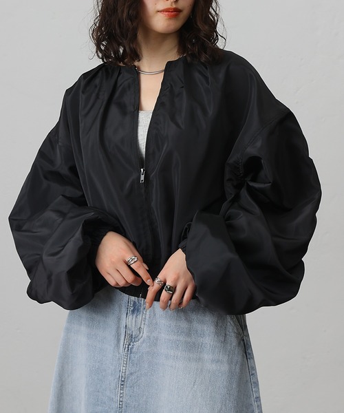 COLONY 2139（コロニートゥーワンスリーナイン）の「袖ギャザーブルゾン（ブルゾン・レディース・アイボリー/ブラック/カーキ・FREE）」の9枚目の写真