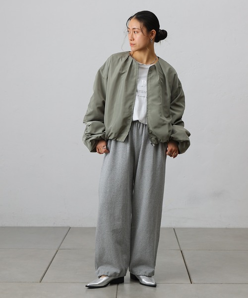 COLONY 2139（コロニートゥーワンスリーナイン）の「袖ギャザーブルゾン（ブルゾン・レディース・アイボリー/ブラック/カーキ・FREE）」の20枚目の写真