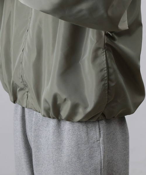 COLONY 2139（コロニートゥーワンスリーナイン）の「袖ギャザーブルゾン（ブルゾン・レディース・アイボリー/ブラック/カーキ・FREE）」の6枚目の写真