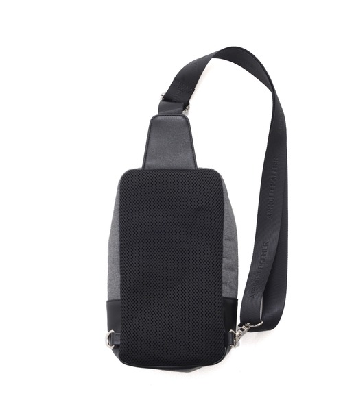 Arnold Palmer（アーノルドパーマー）の「メランジオックス パネル ボディバッグ（ボディバッグ/ウエストポーチ・メンズ・ブラック/チャコールグレー/グレー・F）」の19枚目の写真