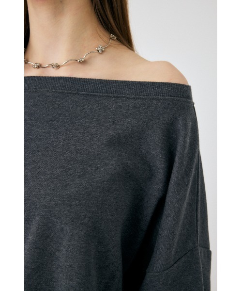 MOUSSY（マウジー）の「OFF SHOULDER スウェット（スウェット・レディース・チャコールグレー/ホワイト・FREE）」の11枚目の写真