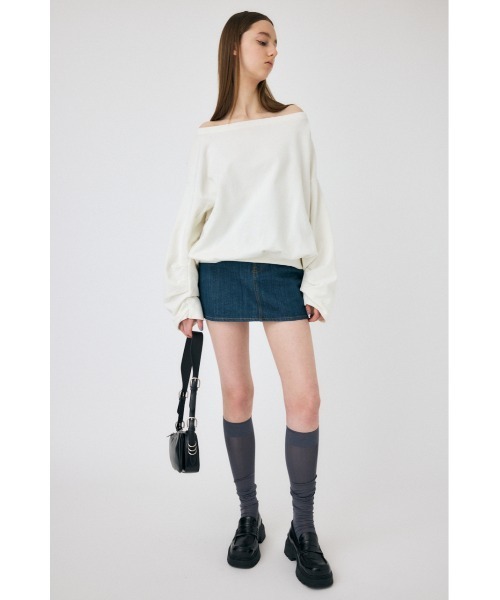 MOUSSY（マウジー）の「OFF SHOULDER スウェット（スウェット・レディース・チャコールグレー/ホワイト・FREE）」の18枚目の写真