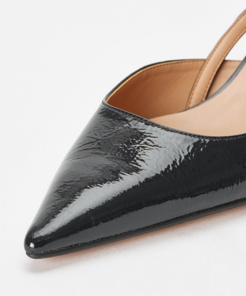 allureville（アルアバイル）の「ポインテッドスリングバックパンプス（パンプス・レディース・ネイビー/キャメル/ホワイト・24.5/23.5/22.5）」の15枚目の写真