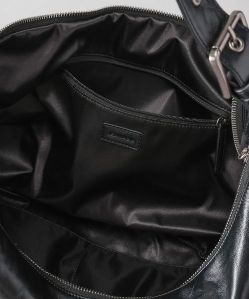 JEANASIS(ジーナシス)の「フリンジホーボーショルダー/322607(ショルダーバッグ・レディース・ブラック/ベージュ・FREE)」の18枚目の写真