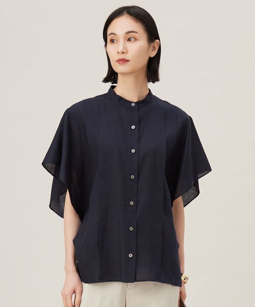 自由区(ジユウク)の「ナチュラルリネンフレア袖 シャツ(シャツ/ブラウス・レディース・アイボリー系/ネイビー系/ベージュ系1/ホワイト系1・38)」の4枚目の写真