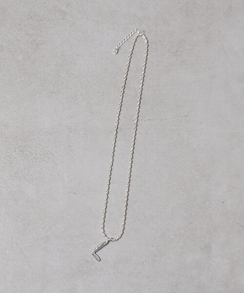 BEARDSLEY（ビアズリー）の「イニシャルネックレス(L)（ネックレス・レディース・シルバー・FREE）」の5枚目の写真