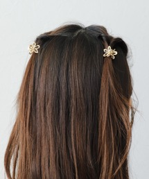 Three Four Time（スリーフォータイム）の「透かしフラワーミニクリップ　2個SET（ヘアピン）」