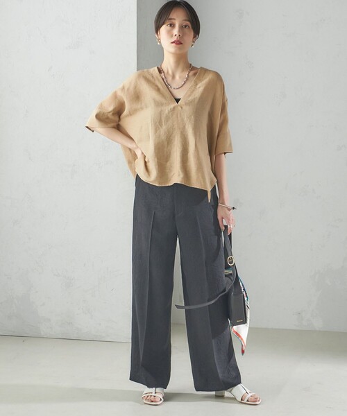 SHIPS(シップス)の「【一部WEB限定】〈手洗い可能〉IMPERIAL LINEN スキッパー ブラウス(シャツ/ブラウス・レディース・ブラウン/ピンク系/ベージュ/ネイビー/オフホワイト・ONE SIZE)」の6枚目の写真