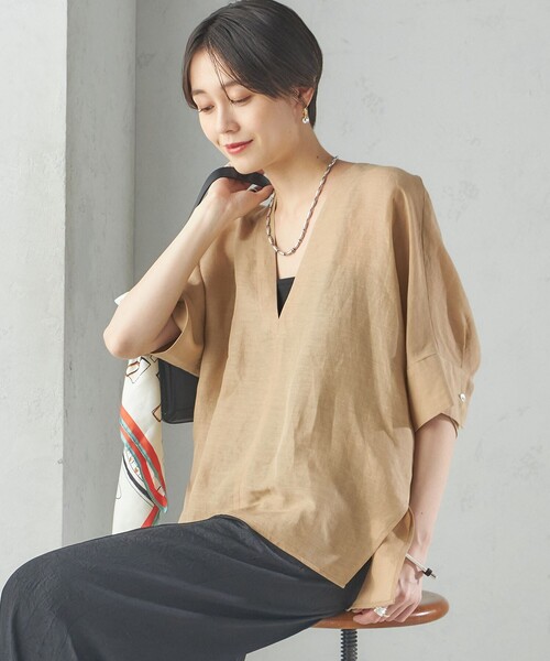 SHIPS(シップス)の「【一部WEB限定】〈手洗い可能〉IMPERIAL LINEN スキッパー ブラウス(シャツ/ブラウス・レディース・ブラウン/ピンク系/ベージュ/ネイビー/オフホワイト・ONE SIZE)」の11枚目の写真