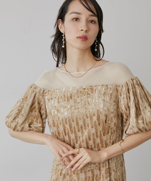 Callarus(カラルス)の「ボリュームスリーブデザインジャガードワンピースドレス〔Callarus〕(ドレス・レディース・ベージュ/ブラック・M/3L/S/LL/L)」の5枚目の写真
