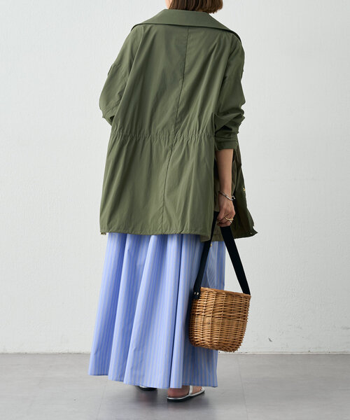 SHENERY（シーナリー）の「《サイズ展開あり》ストライプティアードキャミドレス（ワンピース・レディース・オフホワイト/ブルー・36/38）」の19枚目の写真