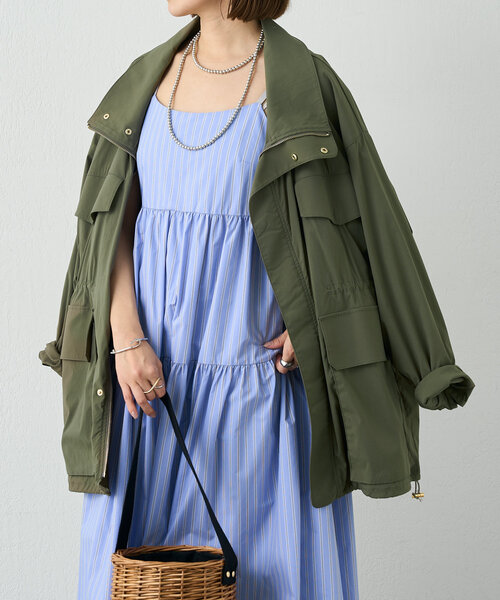 SHENERY（シーナリー）の「《サイズ展開あり》ストライプティアードキャミドレス（ワンピース・レディース・オフホワイト/ブルー・36/38）」の21枚目の写真