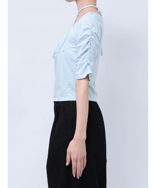 dazzlin(ダズリン)の「フロントホックタイトカットトップス(Tシャツ/カットソー・レディース・オフホワイト/グレー/ブルー/ブラック・FREE)」の8枚目の写真