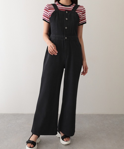 Lace Ladies(レースレディース)の「バックリボン ワイド フレア デニム サロペット(サロペット/オーバーオール・レディース・ライトブルー/ブラック/ブルー・L/M)」の1枚目の写真