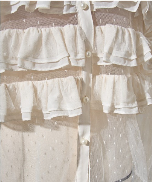 ERADIE(エラディエ)の「Dot tulle border frills blouse ドットチュールボーダーフリルブラウス(シャツ/ブラウス・レディース・アイボリー/ブラック・FREE)」の18枚目の写真