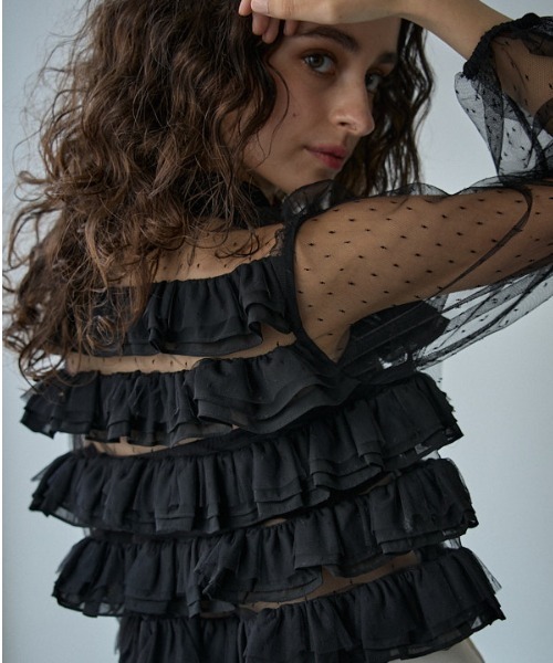 ERADIE(エラディエ)の「Dot tulle border frills blouse ドットチュールボーダーフリルブラウス(シャツ/ブラウス・レディース・アイボリー/ブラック・FREE)」の13枚目の写真