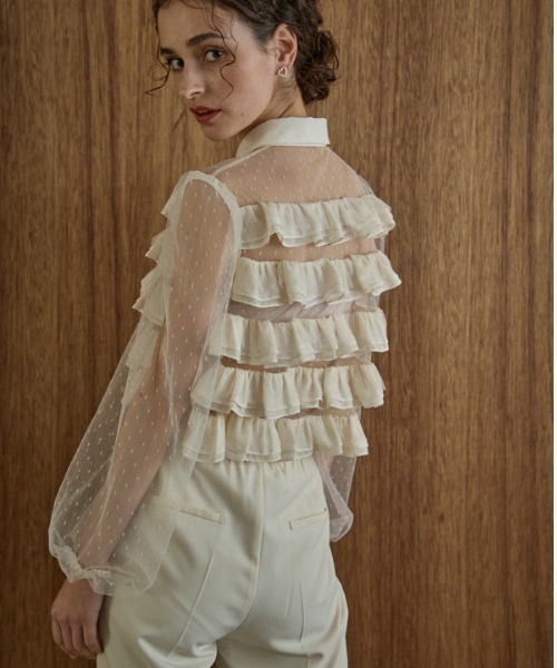 ERADIE(エラディエ)の「Dot tulle border frills blouse ドットチュールボーダーフリルブラウス(シャツ/ブラウス・レディース・アイボリー/ブラック・FREE)」の3枚目の写真