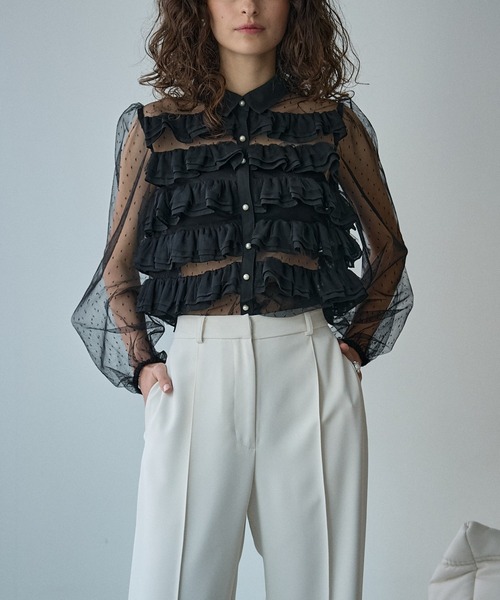 ERADIE(エラディエ)の「Dot tulle border frills blouse ドットチュールボーダーフリルブラウス(シャツ/ブラウス・レディース・アイボリー/ブラック・FREE)」の8枚目の写真