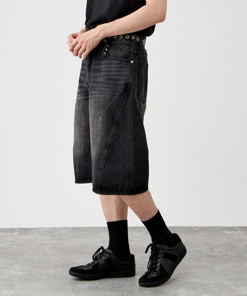 B.C STOCK（ベーセーストック）の「[B.A.C.D] 3Dツイスト バギーデニムショートパンツ（その他パンツ・メンズ・ブラック/ネイビー・MEDIUM/LARGE）」の20枚目の写真